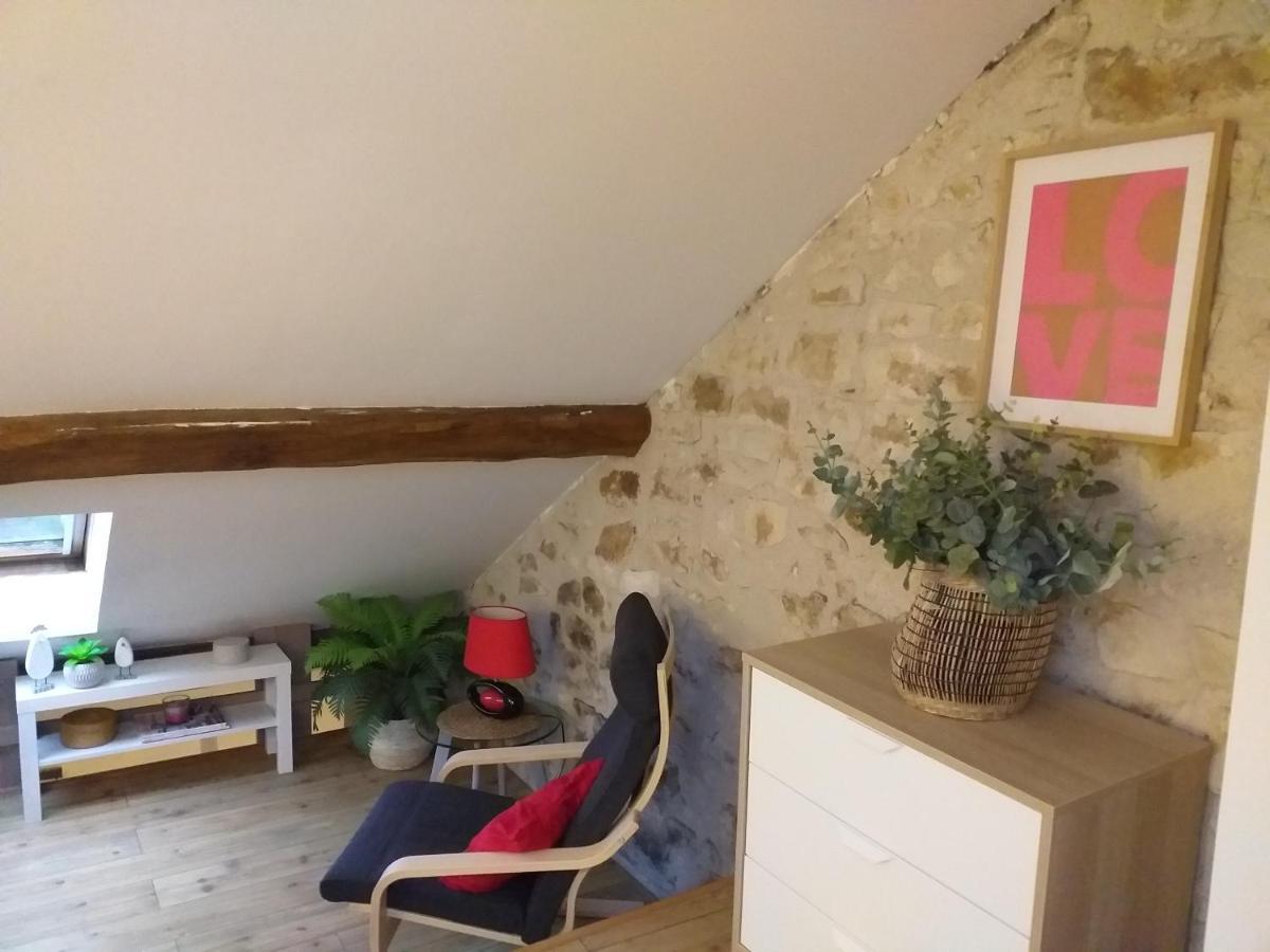 Belle Maison Au Coeur De Recloses Luaran gambar
